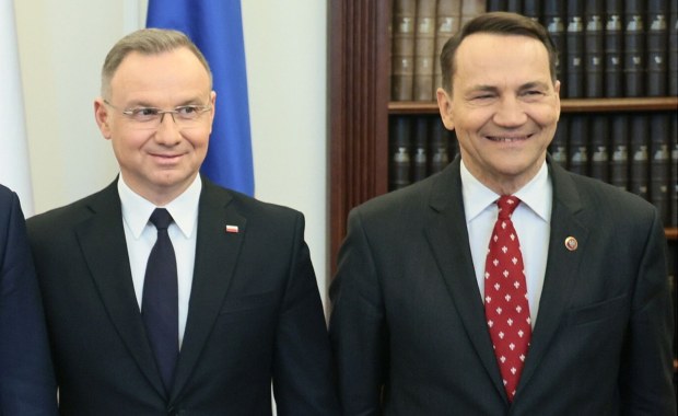 Radosław Sikorski wręczył nominacje ambasadorom. Koniec sporu z Andrzejem Dudą?