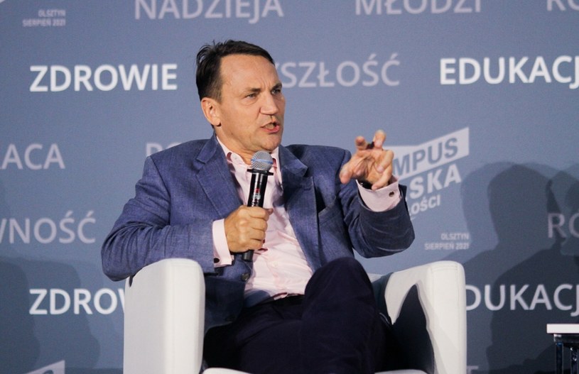 Radosław Sikorski /Artur Szczepański /Reporter
