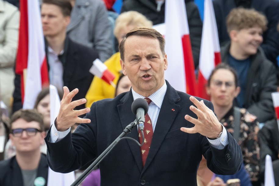 Radosław Sikorski /Tytus Żmijewski /PAP