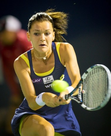 Radwańska wykorzystała szansę. Pokonała Azarenkę