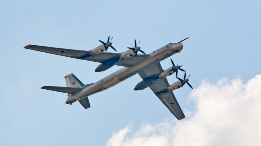 Radziecki samolot bombowy dalekiego zasięgu Tu-95 /Shutterstock