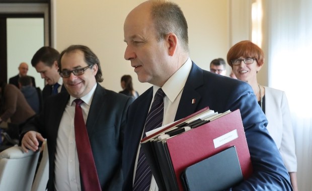 Radziwiłł prosi o pilne spotkanie z lekarzami. Jest odpowiedź