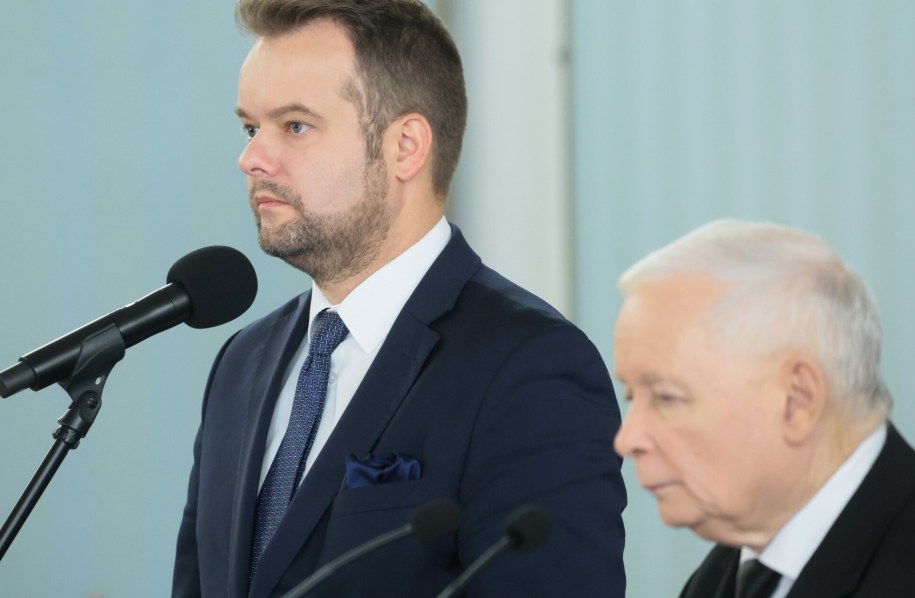 Rafał Bochenek i Jarosław Kaczyński /Adam Burakowski /East News