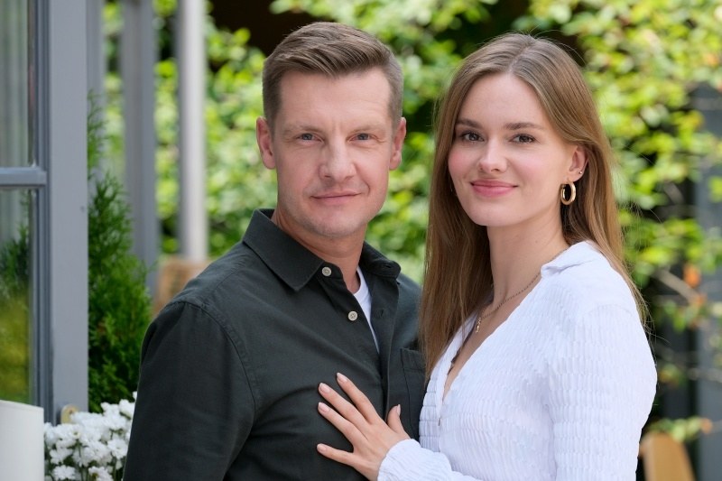 Rafał Mroczek i Dominika Kachlik w serialu "M jak miłość" /Źródło: AIM