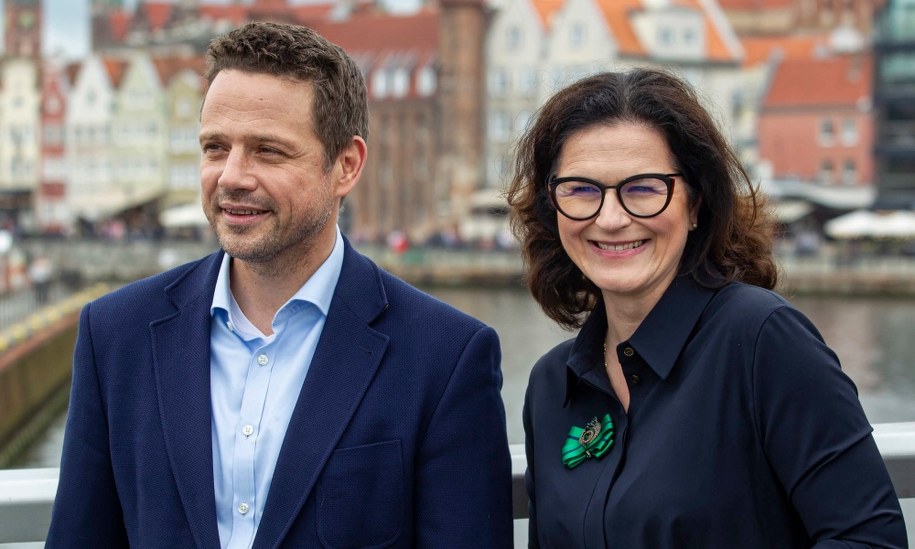 Rafał Trzaskowski i Aleksandra Dulkiewicz /Jan Dzban /PAP/EPA