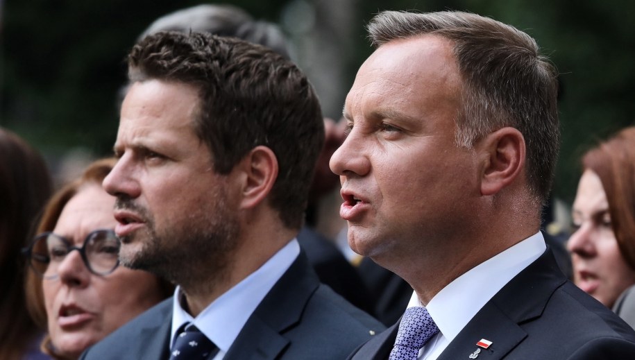 Rafał Trzaskowski i Andrzej Duda / 	Tomasz Gzell    /PAP