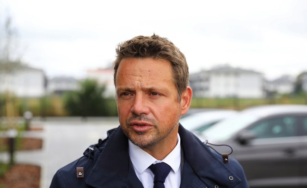 Rafał Trzaskowski odpowiada na akcję PiS: "Nie wejdę w polityczną walkę na poziomie ścieków"
