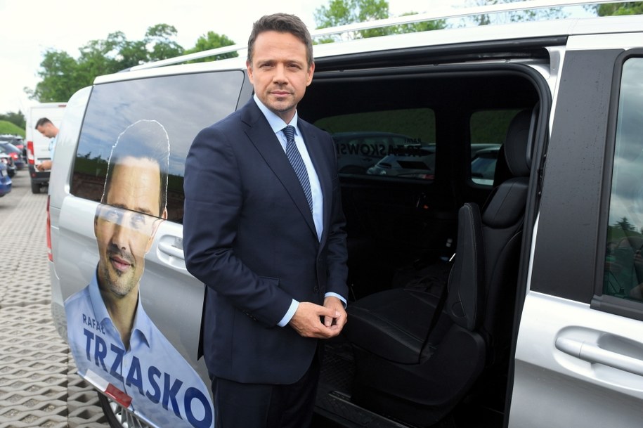 Rafał Trzaskowski / 	Radek Pietruszka   /PAP