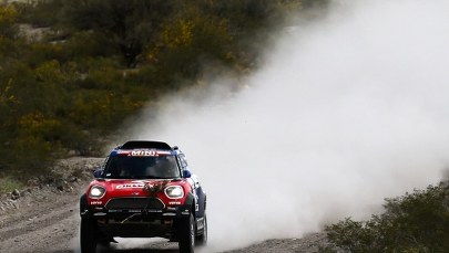 Rajd Dakar: Carlos Sainz coraz bliżej triumfu, Przygoński szósty