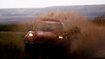 Rajd Dakar: Dobra jazda Przygońskiego, Sainz nowym liderem