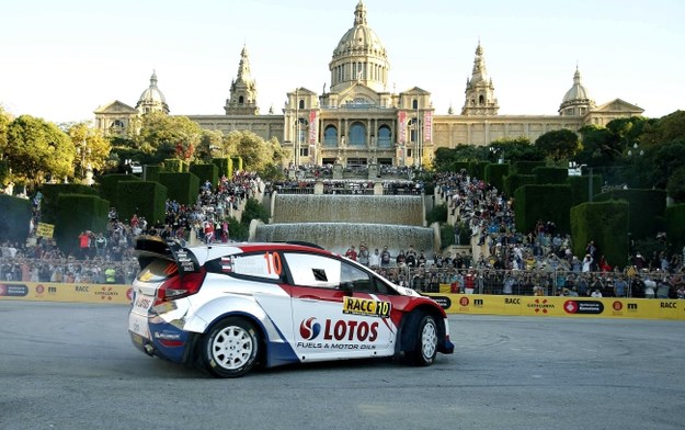 Rajd Hiszpanii to przedostatnie eliminacje samochodowych mistrzostw świata /ANDREU DALMAU /PAP/EPA