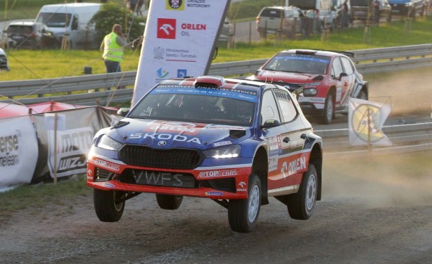 Rajd Polski: Marczyk i Gospodarczyk na prowadzeniu