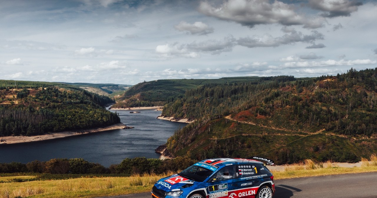 Rajd Walii: Marczyk i Gospodarczyk na podium po półmetku