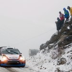 Rajdowe MŚ: Kubica wypadł z trasy, Ogier liderem 