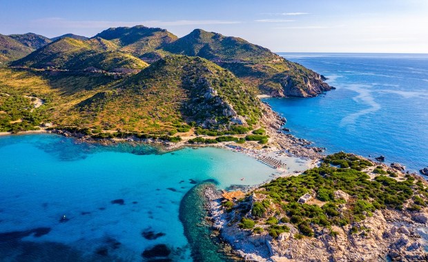 Rajska wyspa daje gotówkę i dom za 1 euro. Dolecisz tam w 2,5 godziny