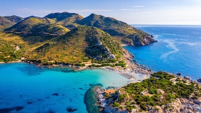 Rajska wyspa daje gotówkę i dom za 1 euro. Dolecisz tam w 2,5 godziny