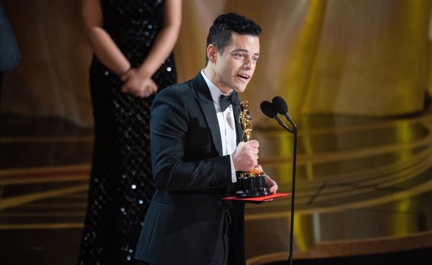  Rami Malek poślizgnął się, gdy schodził ze sceny po otrzymaniu Oscara