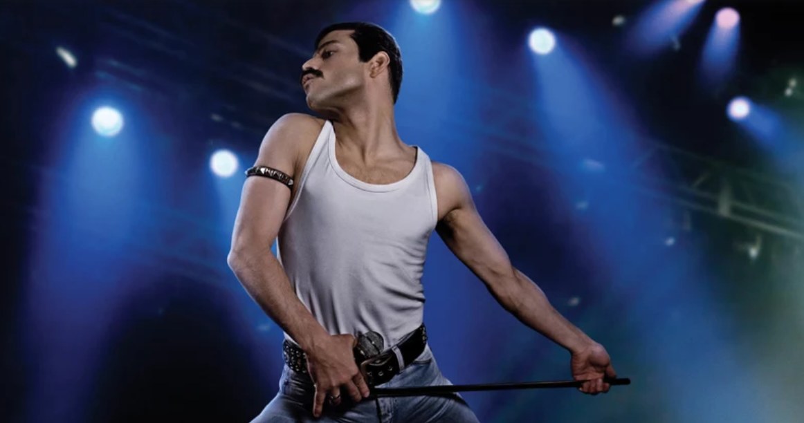 Rami Malek w filmie "Bohemian Rhapsody" /materiały prasowe