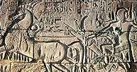 Ramzes II zw. Wielkim, relief w świątyni Amona w Karnak, XIII w. p.n.e. /Encyklopedia Internautica