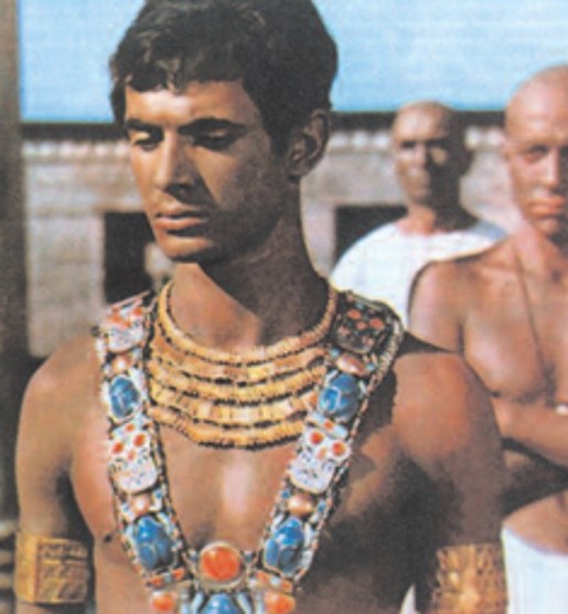Ramzes (Jerzy Zelnik) w filmie Faraon, reż. Jerzy Kawalerowicz, 1965 r. /Encyklopedia Internautica