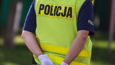 Rana szyi przyczyną śmierci. 84-latek używał szlifierki kątowej