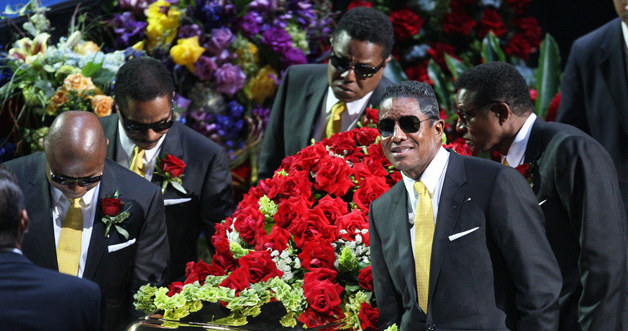 Randy, Marlon, Tito, Jackie oraz Jermaine Jackson &nbsp; /Splashnews