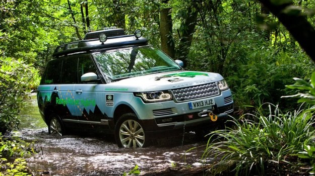 Range Rover Hybrid /Land Rover