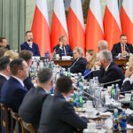 ​Ranking zaufania do polityków. Niemal wszyscy tracą, ale jeden mocno zyskał