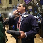 Raport z posiedzenia uratował sesję na Wall Street