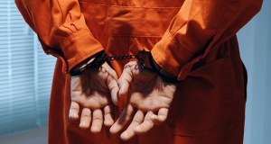 Rasistowski atak w galerii handlowej we Wrocławiu. Michał F. skazany