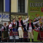 Rasistowski skandal w Zamościu: Groził śmiercią artystom, teraz jest poszukiwany