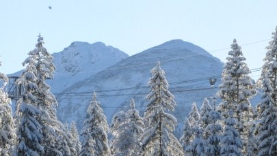 Ratownicy ostrzegają: Wzrosło zagrożenie lawinowe w górach