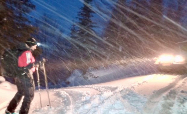 Ratownicy sprowadzili dwóch turystów z Babiej Góry