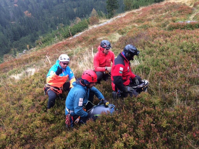 Ratownicy TOPR w akcji /foto. TOPR /