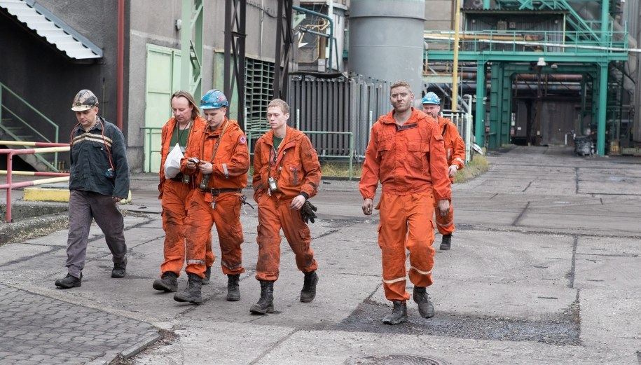 Ratownicy w kopalni Stonava w czeskiej Karwinie /Łukasz Gagulski  /PAP