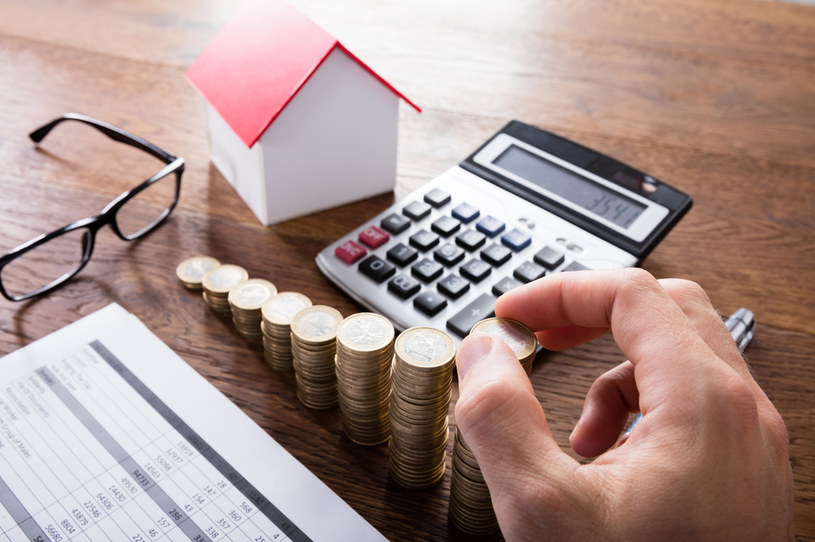 Raty kredytów hipotecznych będą jeszcze wyższe /123RF/PICSEL