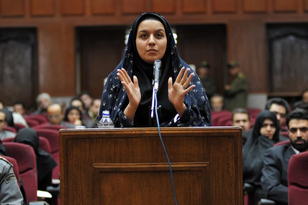 Rayhaneh Jabbari podczas procesu w grudniu 2008 roku /GOLARA SAJADIEH /PAP/EPA