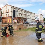 RCB: Około 75 tys. odbiorców jest pozbawionych prądu 
