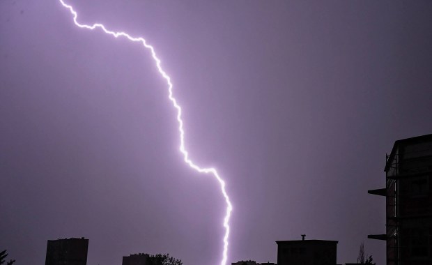 RCB ostrzega przed burzami. Czy Twój region jest zagrożony?