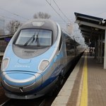RCB: Wstrzymany ruch pociągów na granicach ze Słowacją i Czechami