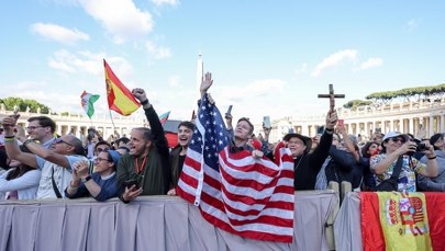 Reakcje na wybór nowego papieża. Światowe gratulacje i opinie [ZAPIS RELACJI]