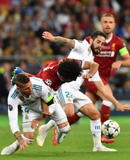 Real Madryt - Liverpool. Salah ze łzami w oczach zszedł z boiska