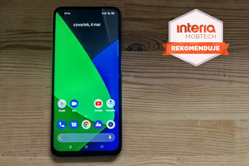 Realme 7 5G otrzymuje REKOMENDACJĘ serwisu Interia Mobtech /INTERIA.PL