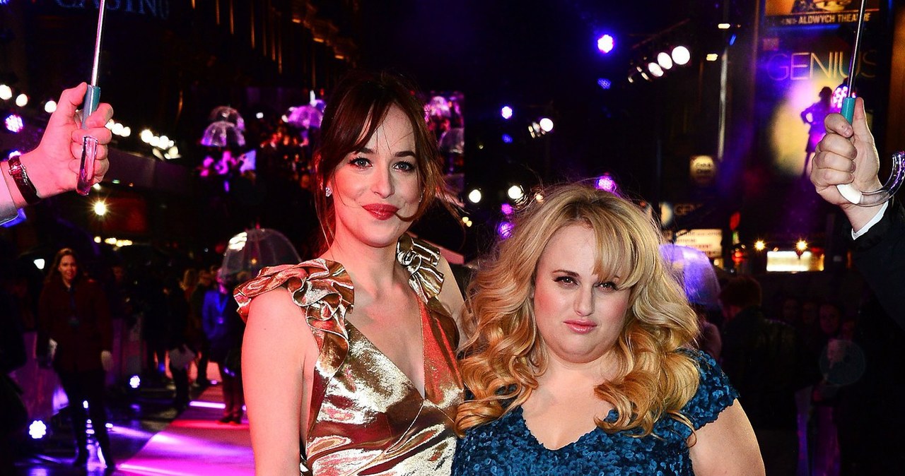 Rebel Wilson i Dakota Johnson /East News