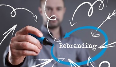 Rebranding: co daje firmom zmiana identyfikacji?