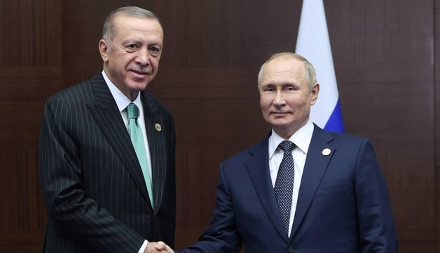 Recep Tayyip Erdogan i Władimir Putin podczas październikowego spotkania w Astanie /AA/ABACA /PAP/EPA