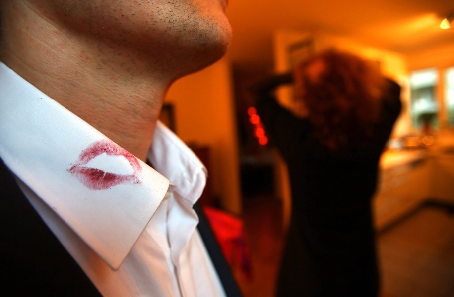 Receptą na wierność niezależność finansowa? / 	Oliver Berg    /PAP/EPA