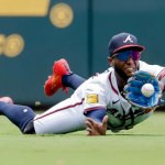 Recydywista zawieszony na 162 mecze straci miliony