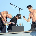 Red Hot Chili Peppers: Premiera z pompą