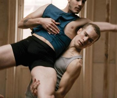 Reed Luplau i Ryan Steele w filmie "Pięć tańców"